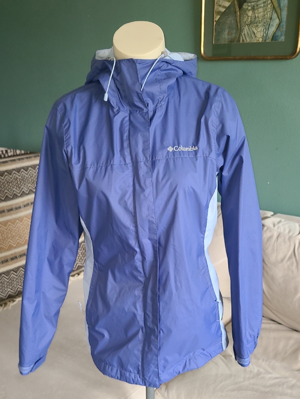 Columbia Arcadia II Evening Blue Hooded Windbreaker with Light Blue Panels